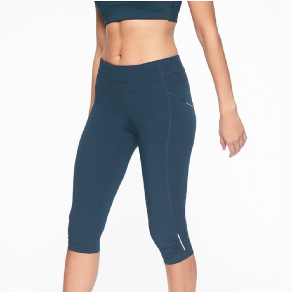 Athleta Dobby Be Free Athletic Pants